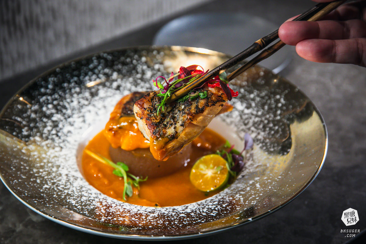 北高雄餐酒館|Dhyana de Cyber Bistro|2024最有日式禪意VS賽博龐克衝擊感-小酌用餐必訪 - 第21張圖 北高雄餐酒館|Dhyana de Cyber Bistro|2024最有日式禪意VS賽博龐克衝擊感-小酌用餐必訪