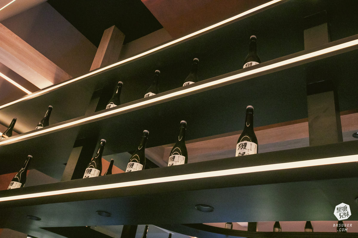 北高雄餐酒館|Dhyana de Cyber Bistro|2024最有日式禪意VS賽博龐克衝擊感-小酌用餐必訪 - 第37張圖 北高雄餐酒館|Dhyana de Cyber Bistro|2024最有日式禪意VS賽博龐克衝擊感-小酌用餐必訪