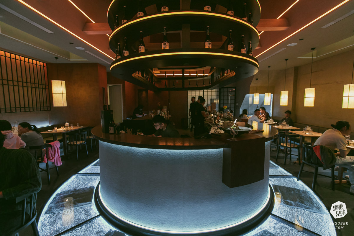 北高雄餐酒館|Dhyana de Cyber Bistro|2024最有日式禪意VS賽博龐克衝擊感-小酌用餐必訪 - 第5張圖 北高雄餐酒館|Dhyana de Cyber Bistro|2024最有日式禪意VS賽博龐克衝擊感-小酌用餐必訪