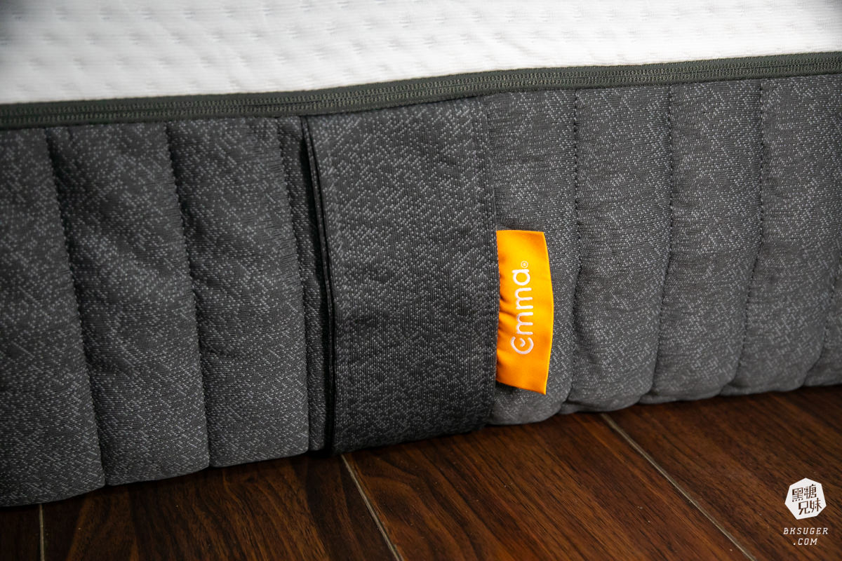 EMMA 床墊推薦開箱|石墨烯黑鑽床墊、保潔墊推薦,好睡的涼感科技黑鑽石記憶枕!標準雙人床墊可試睡100天、捲包床運送 - 第16張圖 EMMA 床墊推薦開箱|石墨烯黑鑽床墊、保潔墊推薦,好睡的涼感科技黑鑽石記憶枕!標準雙人床墊可試睡100天、捲包床運送
