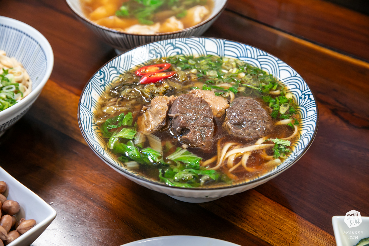 燕巢美食|燕巢風味外省麵-古風裝潢別緻優雅|必吃麻醬麵、牛肉麵、滷味拼盤!在地20年老顧客必追 - 第20張圖 燕巢美食|燕巢風味外省麵-古風裝潢別緻優雅|必吃麻醬麵、牛肉麵、滷味拼盤!在地20年老顧客必追