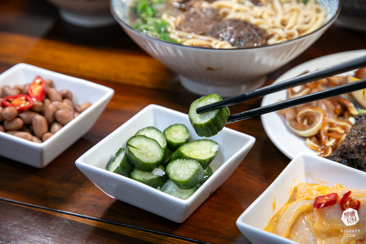 燕巢美食|燕巢風味外省麵-古風裝潢別緻優雅|必吃麻醬麵、牛肉麵、滷味拼盤!在地20年老顧客必追 - 第16張圖 燕巢美食|燕巢風味外省麵-古風裝潢別緻優雅|必吃麻醬麵、牛肉麵、滷味拼盤!在地20年老顧客必追