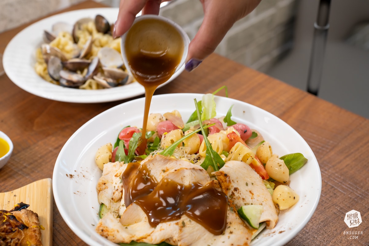 高雄三多商圈美食｜La memoria 記義歐手工義大利麵｜手工麵體的口感勁道讓人著迷