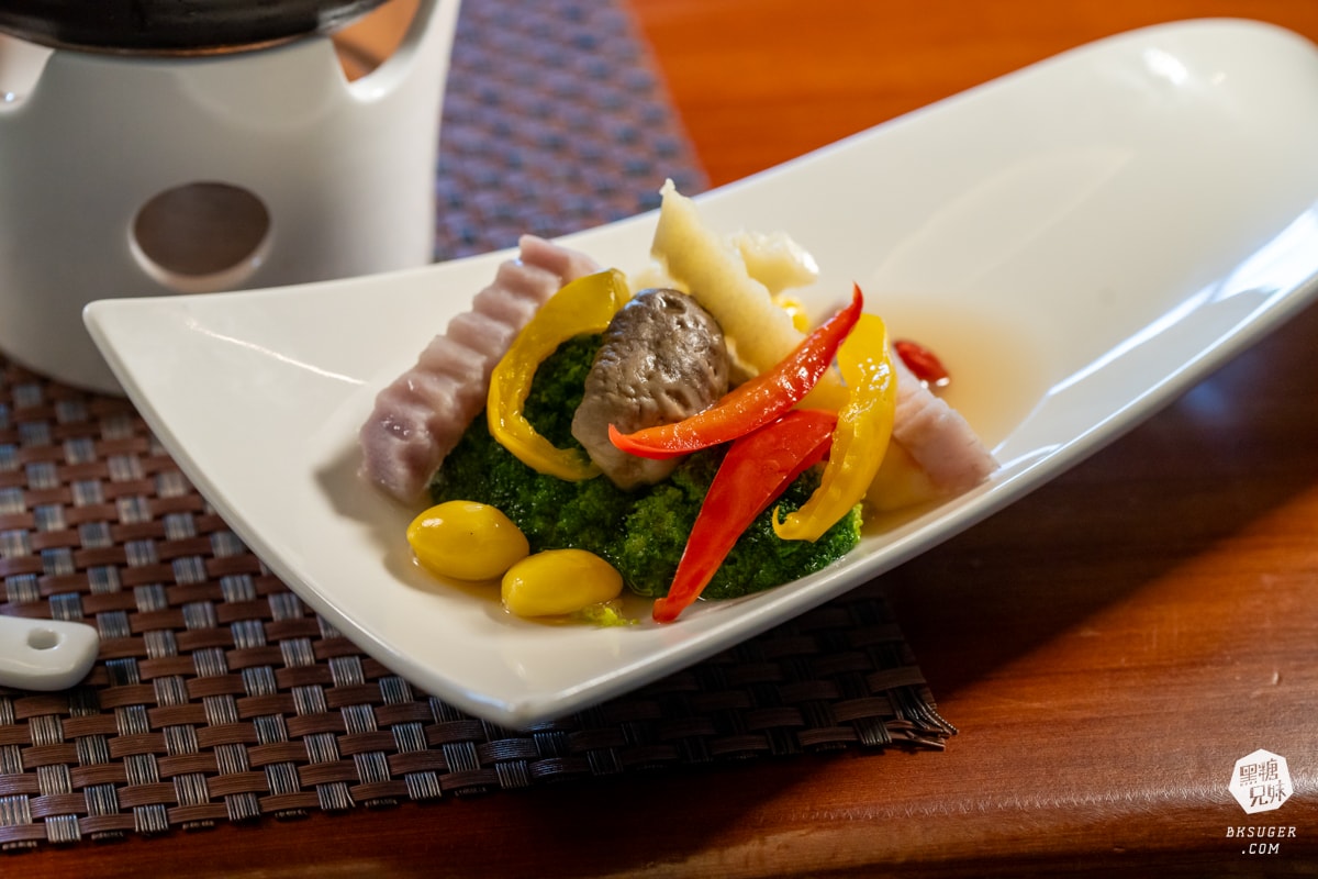 無我茶禪|高雄庭院餐廳無菜單料理預約制|全預約制、重新開幕的日式禪意美學 - 第37張圖 無我茶禪|高雄庭院餐廳無菜單料理預約制|全預約制、重新開幕的日式禪意美學