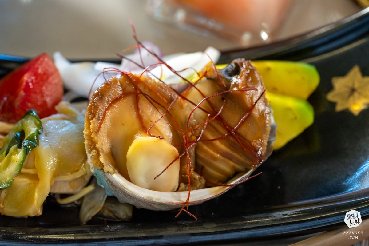 無我茶禪|高雄庭院餐廳無菜單料理預約制|全預約制、重新開幕的日式禪意美學 - 第23張圖 無我茶禪|高雄庭院餐廳無菜單料理預約制|全預約制、重新開幕的日式禪意美學