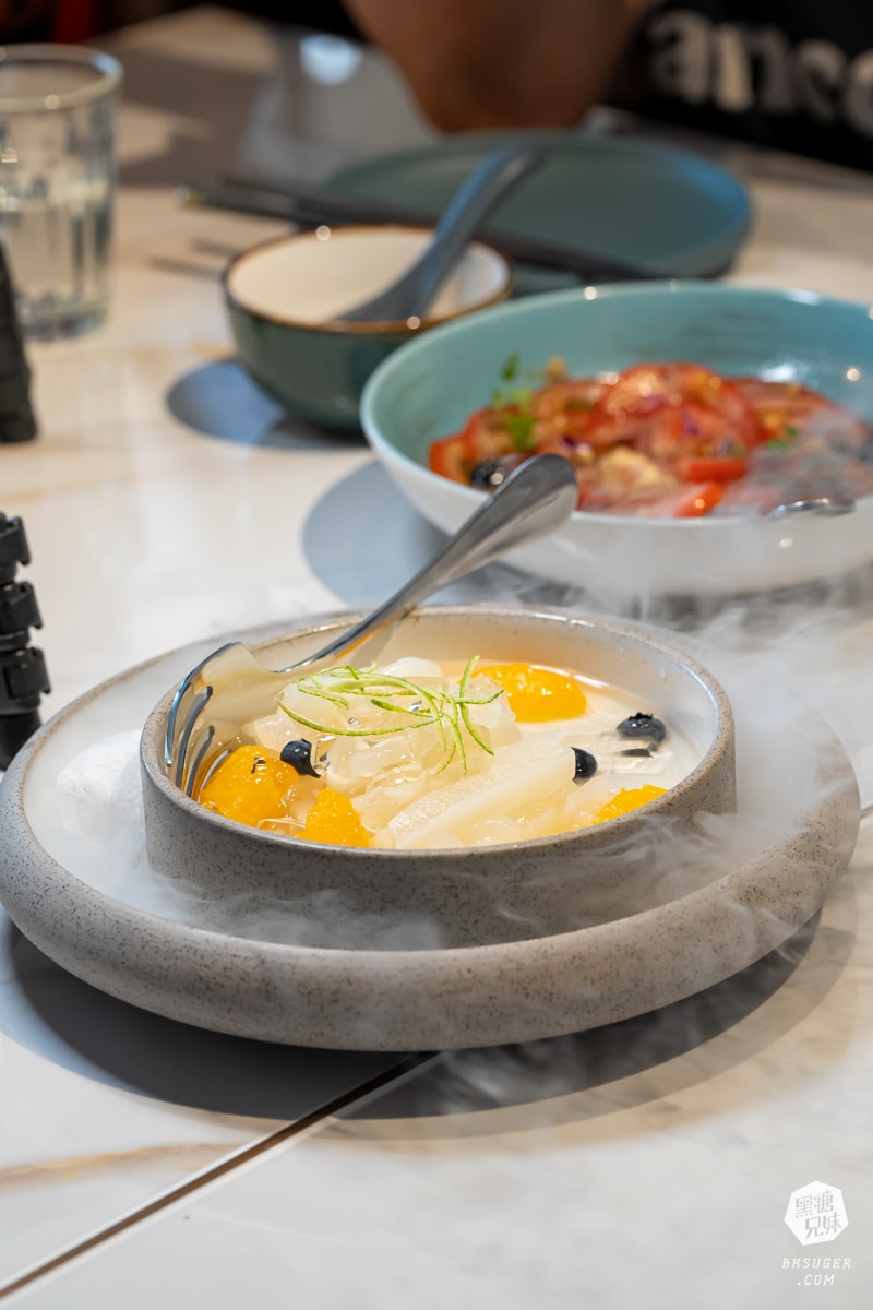 高雄烤鴨餐廳推薦|上菜片皮鴨專賣店夢時代店|漢來美食2.8公斤櫻桃鴨桌邊現片 - 第8張圖 高雄烤鴨餐廳推薦|上菜片皮鴨專賣店夢時代店|漢來美食2.8公斤櫻桃鴨桌邊現片