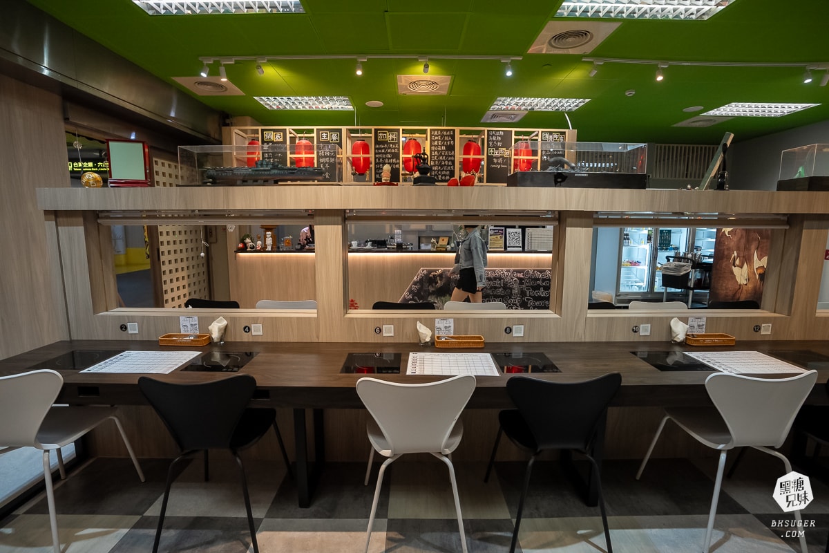 神戶亭日式鍋物|位於美麗島站地下街餐廳的日本老闆純日鍋物|還有刨冰自助吧超可愛2024v新開幕 - 第15張圖 神戶亭日式鍋物|位於美麗島站地下街餐廳的日本老闆純日鍋物|還有刨冰自助吧超可愛2024v新開幕