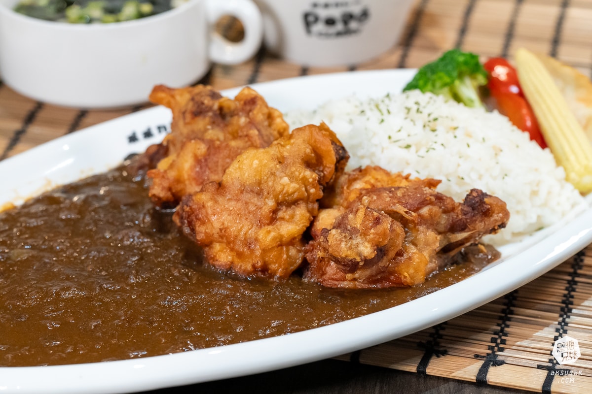 粕粕咖哩POPO Curry高雄美麗島店|高雄演唱會美麗島站美食餐廳-墨凡商場 - 第9張圖 粕粕咖哩POPO Curry高雄美麗島店|高雄演唱會美麗島站美食餐廳-墨凡商場