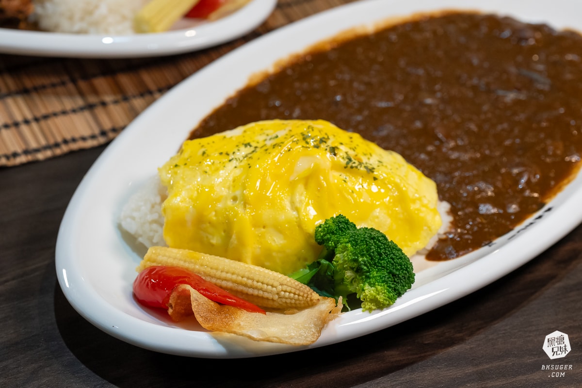 粕粕咖哩POPO Curry高雄美麗島店|高雄演唱會美麗島站美食餐廳-墨凡商場 - 第10張圖 粕粕咖哩POPO Curry高雄美麗島店|高雄演唱會美麗島站美食餐廳-墨凡商場