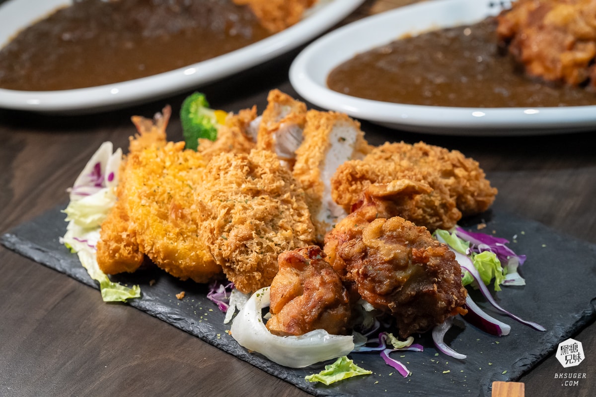 粕粕咖哩POPO Curry高雄美麗島店|高雄演唱會美麗島站美食餐廳-墨凡商場 - 第19張圖 粕粕咖哩POPO Curry高雄美麗島店|高雄演唱會美麗島站美食餐廳-墨凡商場