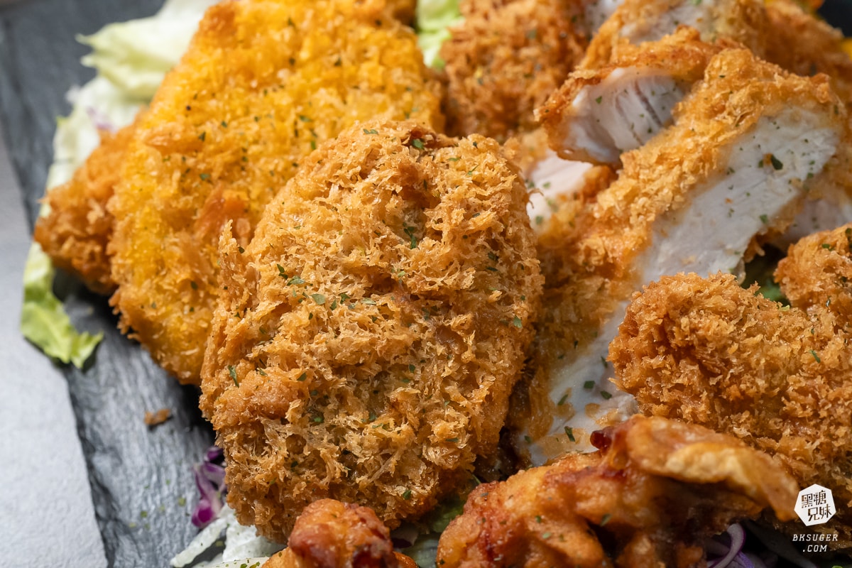 粕粕咖哩POPO Curry高雄美麗島店|高雄演唱會美麗島站美食餐廳-墨凡商場 - 第20張圖 粕粕咖哩POPO Curry高雄美麗島店|高雄演唱會美麗島站美食餐廳-墨凡商場