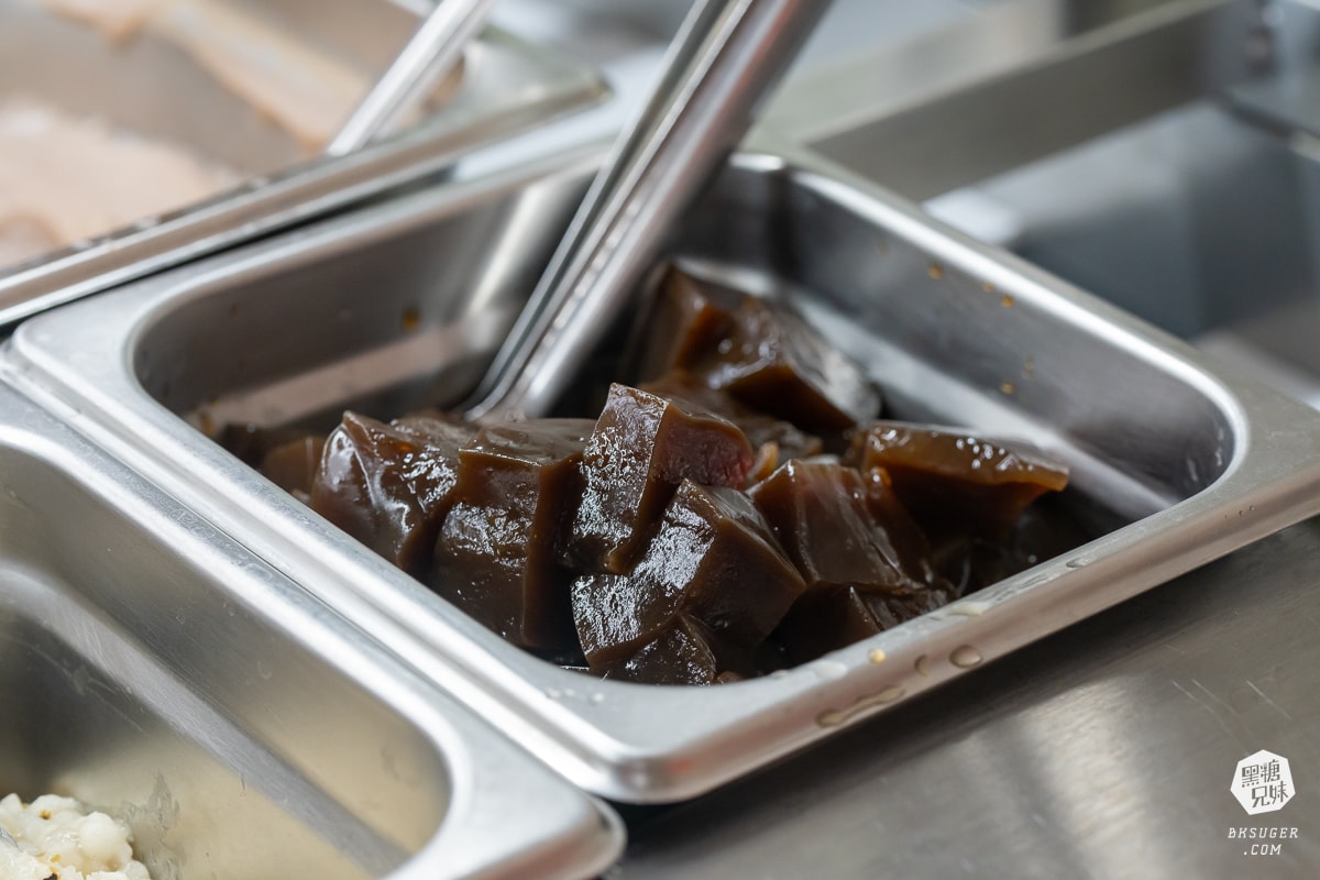 台南關廟冰品推薦|秀time冰品-關廟店|隱藏版大碗公麵茶冰、芋泥牛奶、粉粿冰品大推全店 - 第9張圖 台南關廟冰品推薦|秀time冰品-關廟店|隱藏版大碗公麵茶冰、芋泥牛奶、粉粿冰品大推全店