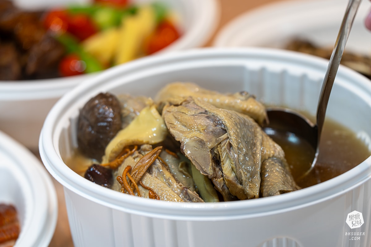 高雄年菜外帶餐廳推薦｜2025漢來除夕團圓外帶餐-知名福園台菜海鮮餐廳、漢來巨蛋宴會廳年菜外帶