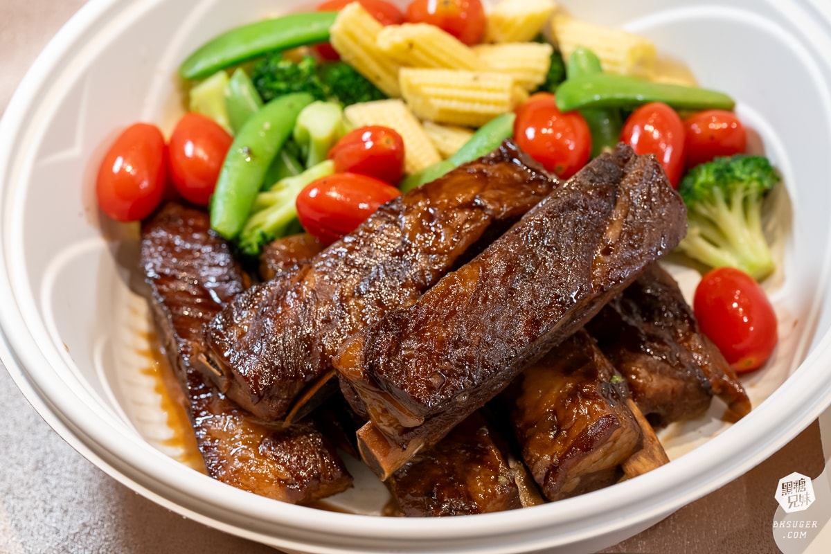 高雄年菜外帶餐廳推薦｜2025漢來除夕團圓外帶餐-知名福園台菜海鮮餐廳、漢來巨蛋宴會廳年菜外帶