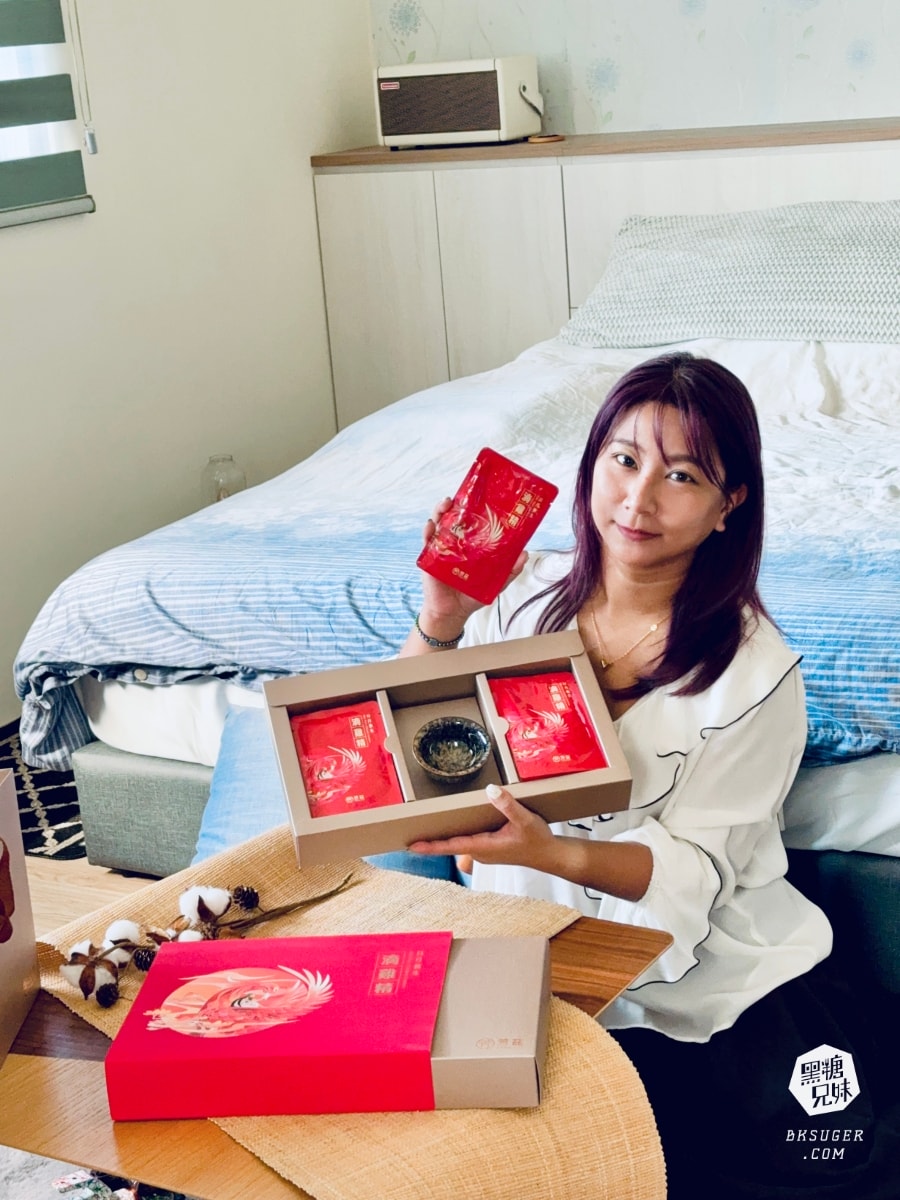 芳茲滴雞精-日月養生滴雞精|常溫保存 過年送禮/伴手禮推薦|好喝順口無腥味年節出遊送禮的好選擇|曾國城滴雞精 - 第1張圖 芳茲滴雞精-日月養生滴雞精|常溫保存 過年送禮/伴手禮推薦|好喝順口無腥味年節出遊送禮的好選擇|曾國城滴雞精