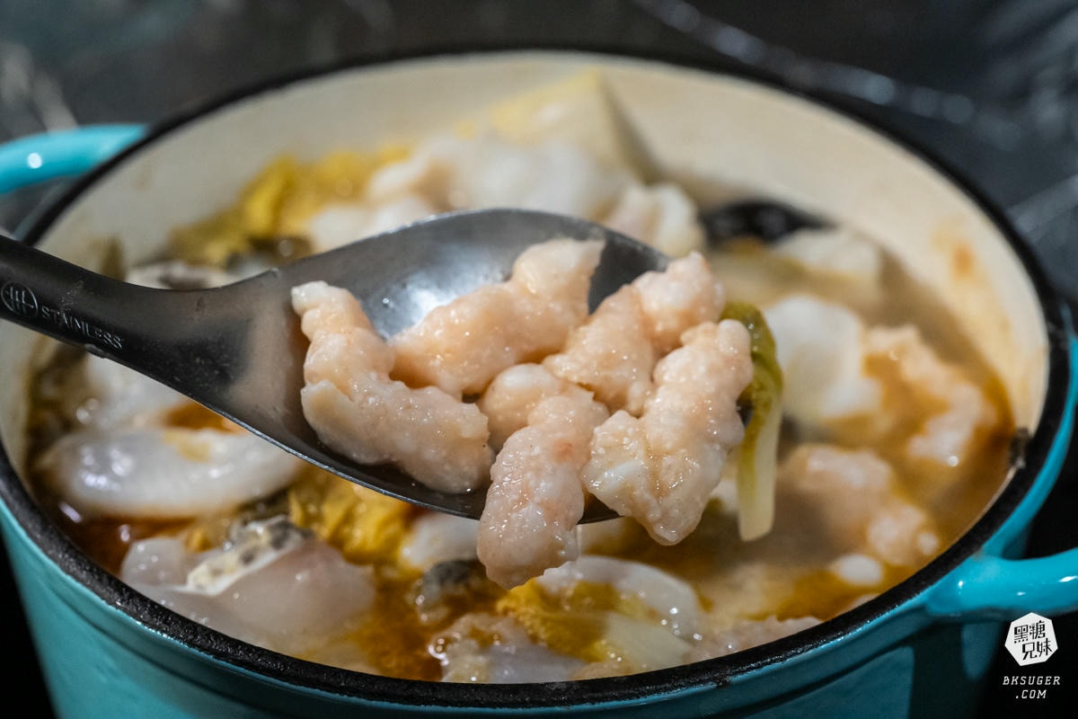 漢來美食|Q粉酸湯魚-在家就能吃美味的酸湯魚|干貝魚卵蝦滑、霸王咕溜蝦滑、手工霸王干貝丸、辣味牛三寶 - 第26張圖 漢來美食|Q粉酸湯魚-在家就能吃美味的酸湯魚|干貝魚卵蝦滑、霸王咕溜蝦滑、手工霸王干貝丸、辣味牛三寶