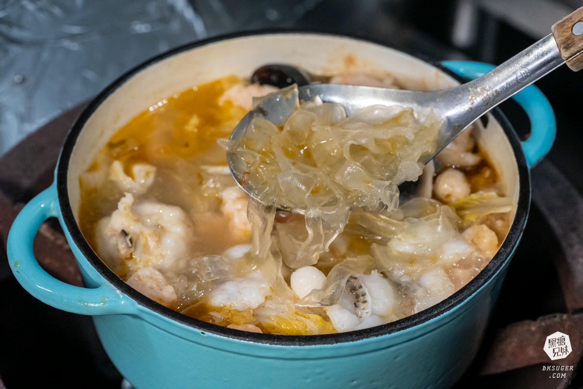 漢來美食|Q粉酸湯魚-在家就能吃美味的酸湯魚|干貝魚卵蝦滑、霸王咕溜蝦滑、手工霸王干貝丸、辣味牛三寶 - 第16張圖 漢來美食|Q粉酸湯魚-在家就能吃美味的酸湯魚|干貝魚卵蝦滑、霸王咕溜蝦滑、手工霸王干貝丸、辣味牛三寶