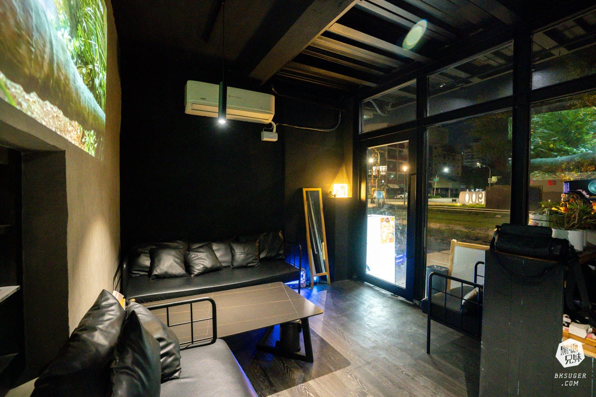 高雄居酒屋-墨岩。居酒屋。小物|隱身駁二鐵道的深夜食堂|兩位帥氣主廚的創意日式料理盛宴 - 第3張圖 高雄居酒屋-墨岩。居酒屋。小物|隱身駁二鐵道的深夜食堂|兩位帥氣主廚的創意日式料理盛宴