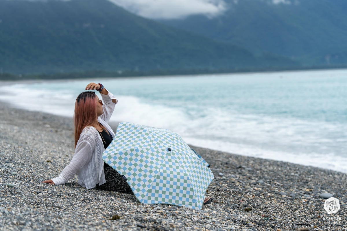 BLUNT Metro折疊傘|抗UV自動防風折傘|實測11級強風也吹不壞的都市生存裝備 - 第20張圖 BLUNT Metro折疊傘|抗UV自動防風折傘|實測11級強風也吹不壞的都市生存裝備