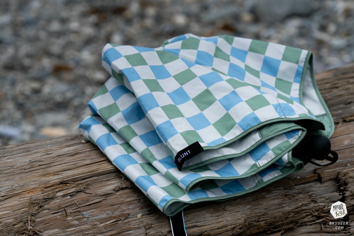 BLUNT Metro折疊傘|抗UV自動防風折傘|實測11級強風也吹不壞的都市生存裝備 - 第9張圖 BLUNT Metro折疊傘|抗UV自動防風折傘|實測11級強風也吹不壞的都市生存裝備