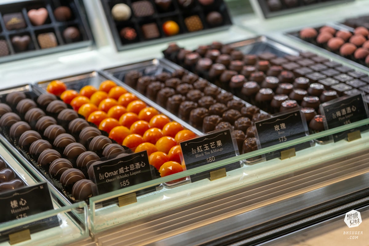 Feeling18 巧克力工房|南投名產推薦-慈恩街名產園區|生巧克力、義式冰淇淋、生吐司曲奇餅、玻璃屋咖啡廳 - 第6張圖 Feeling18 巧克力工房|南投名產推薦-慈恩街名產園區|生巧克力、義式冰淇淋、生吐司曲奇餅、玻璃屋咖啡廳