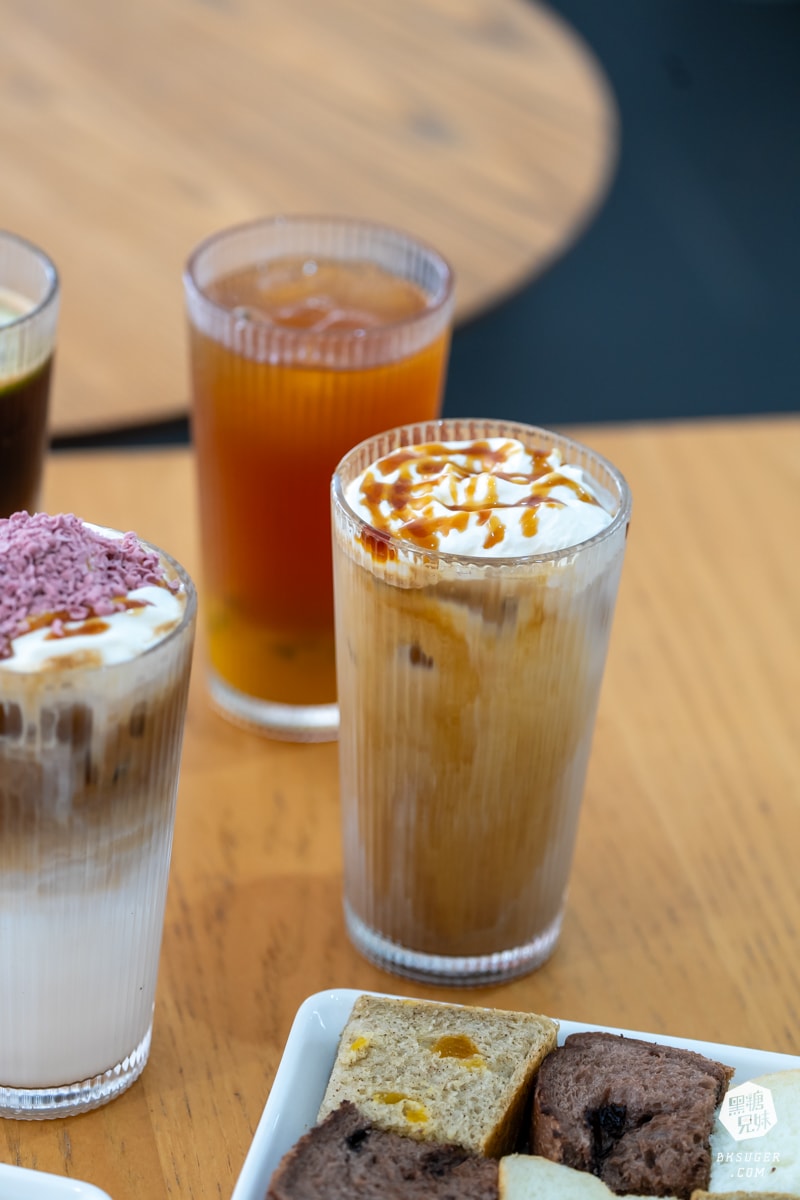 Feeling18 巧克力工房|南投名產推薦-慈恩街名產園區|生巧克力、義式冰淇淋、生吐司曲奇餅、玻璃屋咖啡廳 - 第64張圖 Feeling18 巧克力工房|南投名產推薦-慈恩街名產園區|生巧克力、義式冰淇淋、生吐司曲奇餅、玻璃屋咖啡廳