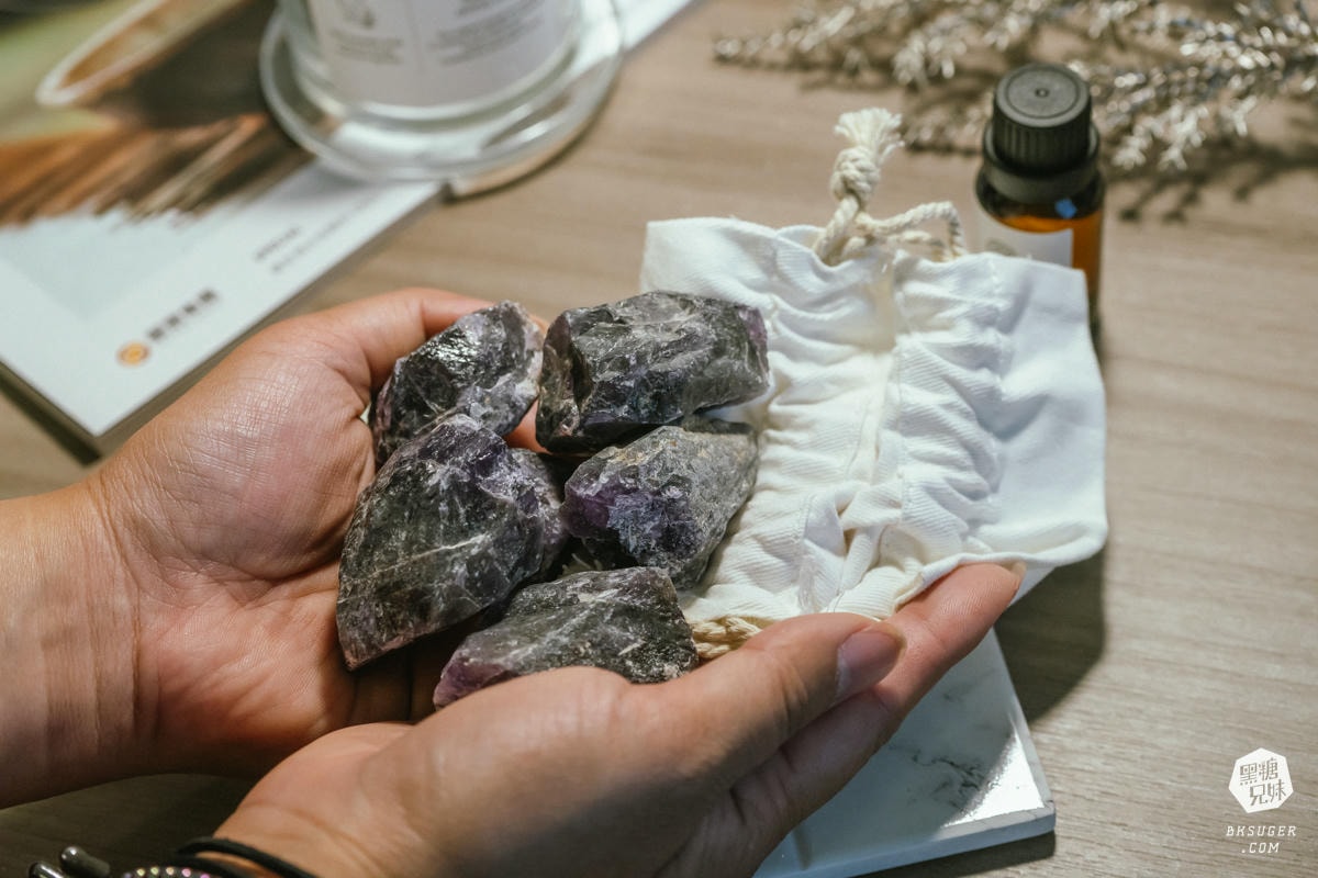 Haloselect煦覓選物香氛禮盒|煙韻柚香擴香晶石組&烏木玫瑰陶瓷杯蠟燭,打造質感居家香氛體驗 - 第7張圖 Haloselect煦覓選物香氛禮盒|煙韻柚香擴香晶石組&烏木玫瑰陶瓷杯蠟燭,打造質感居家香氛體驗