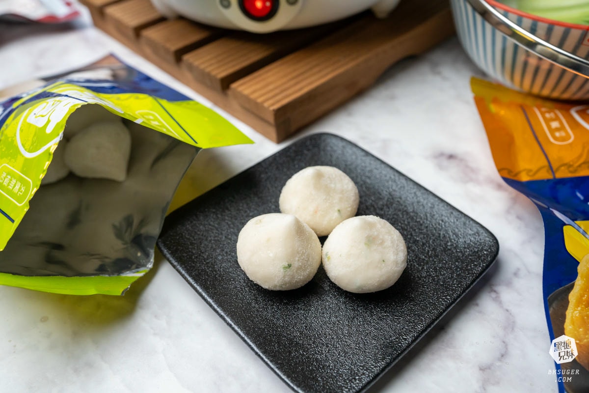 火鍋料冷凍宅配推薦|金利華冷凍食品開箱|火鍋必備好料+氣炸可樂餅,在家輕鬆煮出聚會感! - 第8張圖 火鍋料冷凍宅配推薦|金利華冷凍食品開箱|火鍋必備好料+氣炸可樂餅,在家輕鬆煮出聚會感!