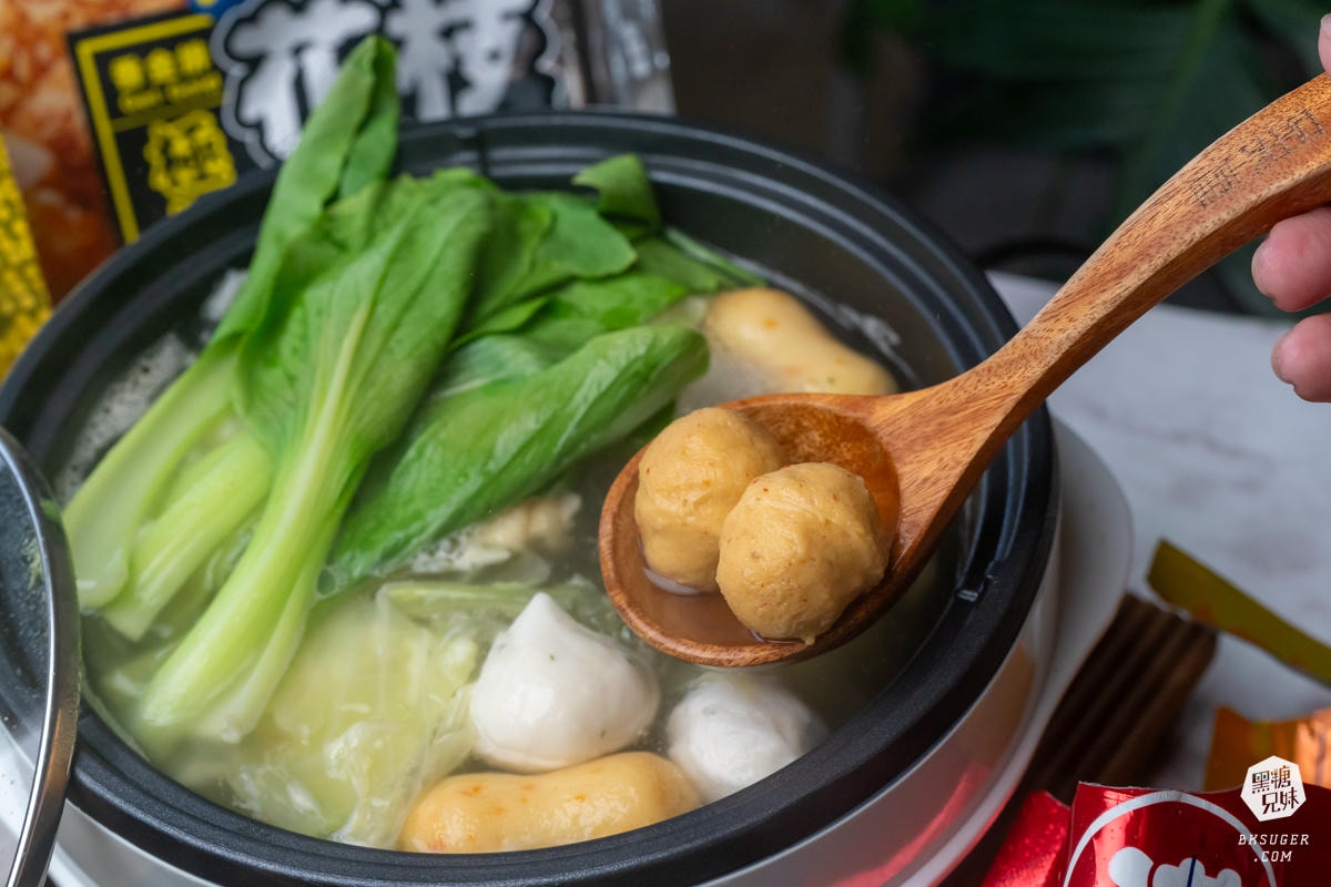 火鍋料冷凍宅配推薦|金利華冷凍食品開箱|火鍋必備好料+氣炸可樂餅,在家輕鬆煮出聚會感! - 第17張圖 火鍋料冷凍宅配推薦|金利華冷凍食品開箱|火鍋必備好料+氣炸可樂餅,在家輕鬆煮出聚會感!