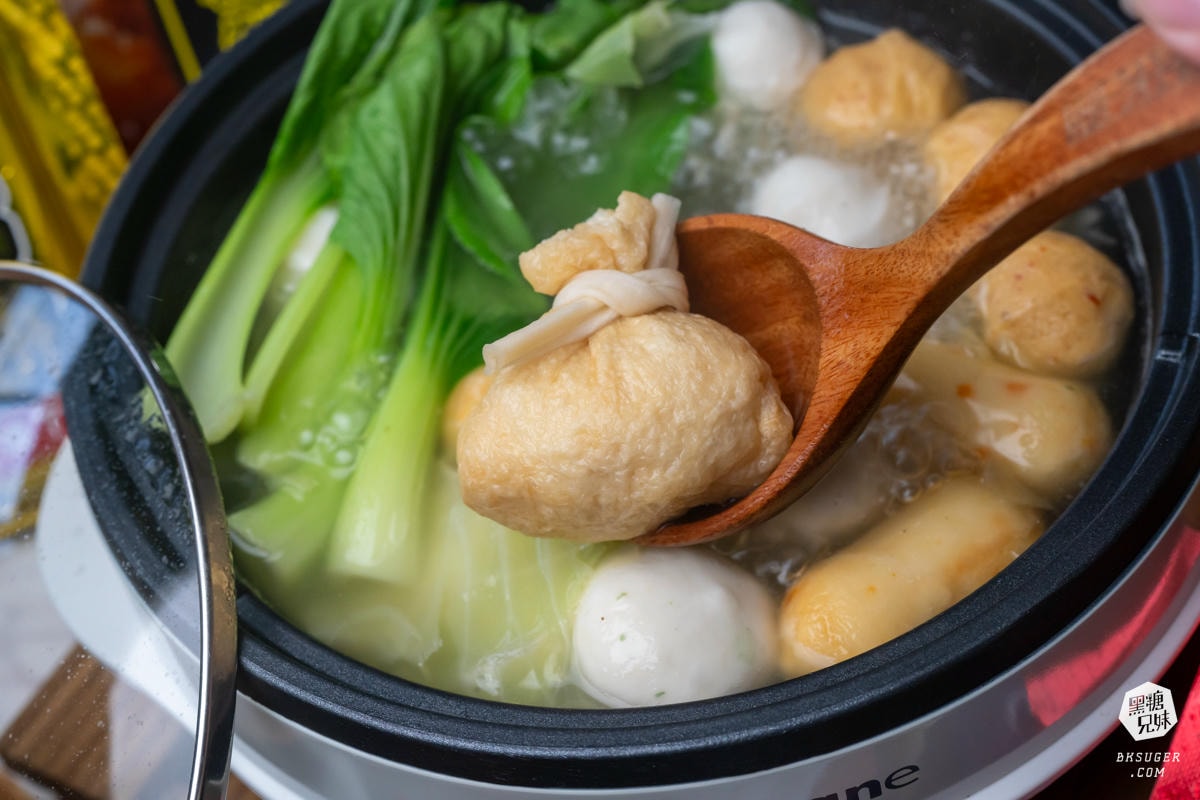 火鍋料冷凍宅配推薦|金利華冷凍食品開箱|火鍋必備好料+氣炸可樂餅,在家輕鬆煮出聚會感! - 第6張圖 火鍋料冷凍宅配推薦|金利華冷凍食品開箱|火鍋必備好料+氣炸可樂餅,在家輕鬆煮出聚會感!