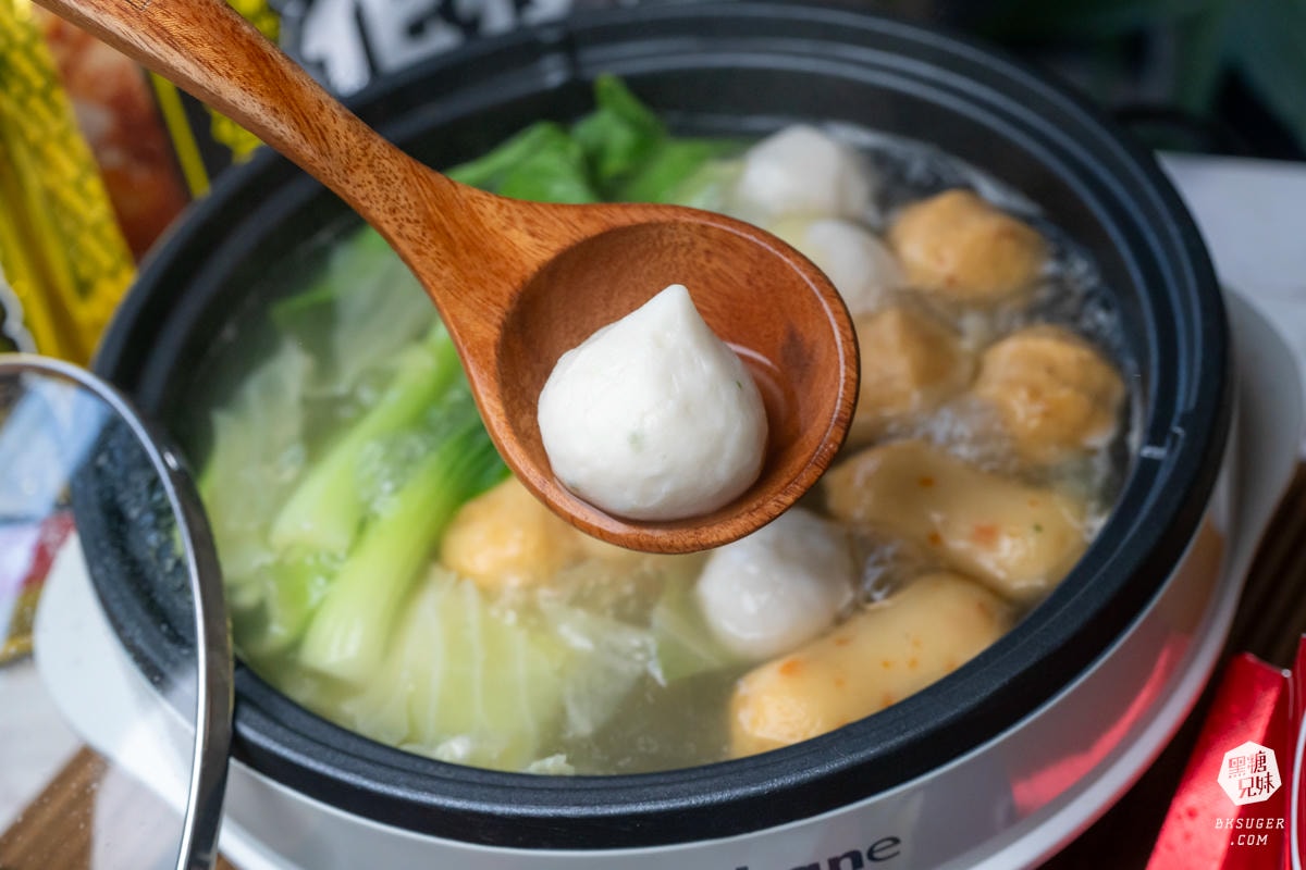 火鍋料冷凍宅配推薦|金利華冷凍食品開箱|火鍋必備好料+氣炸可樂餅,在家輕鬆煮出聚會感! - 第9張圖 火鍋料冷凍宅配推薦|金利華冷凍食品開箱|火鍋必備好料+氣炸可樂餅,在家輕鬆煮出聚會感!