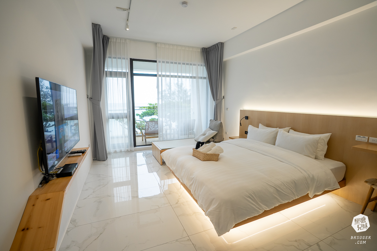 一宅 ｜墾丁後灣住宿推薦｜海灘就在民宿後方｜距離恆春鎮上十分鐘-奧丁丁揪你訂房