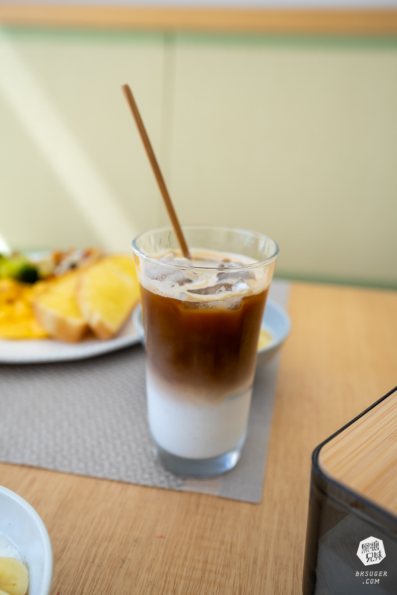 一宅 ｜墾丁後灣住宿推薦｜海灘就在民宿後方｜距離恆春鎮上十分鐘-奧丁丁揪你訂房