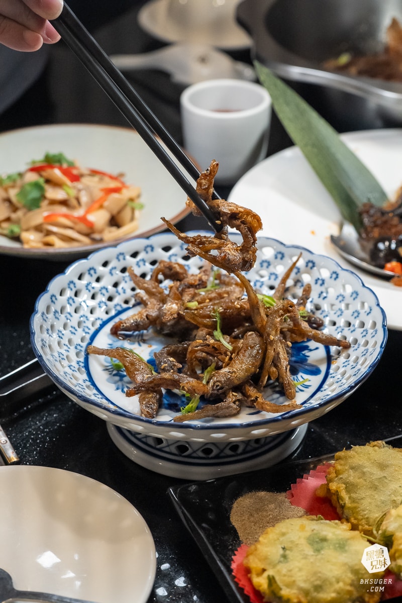 大宅門干鍋鴨頭｜北高雄聚餐推薦｜長輩闔家聚餐超推薦👍與你想像中的乾鍋料理不一樣