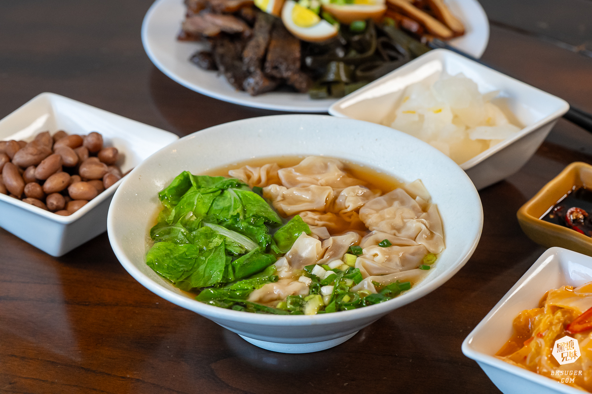 江北食堂風味外省麵｜鳳山必吃美食，復古懷舊風麵館｜鳳山午餐、捷運衛武營美食好選擇