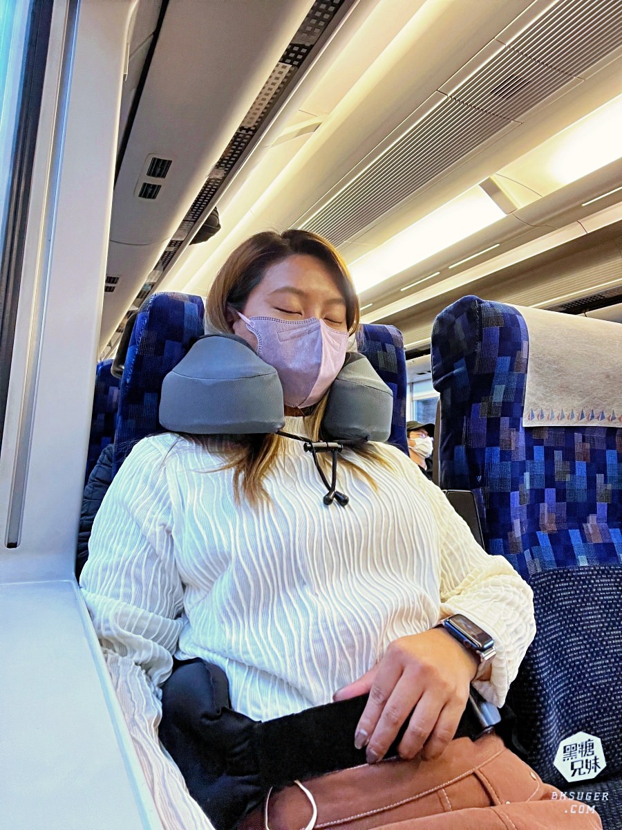 美國Cabeau頸枕旅行神器|360度環繞支撐記憶頸枕 省時省力按壓充氣incredi-belt 超能護腰帶 - 第22張圖 美國Cabeau頸枕旅行神器|360度環繞支撐記憶頸枕 省時省力按壓充氣incredi-belt 超能護腰帶