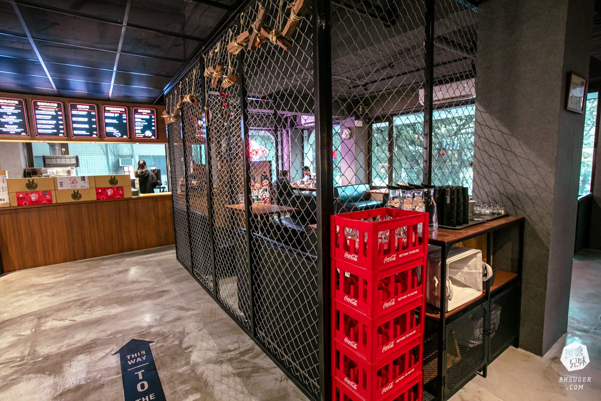 Hot Box Barbecue 美式煙燻烤肉專賣店|不可錯過的極致肉味|高雄最潮的美式煙燻肉店 - 第7張圖 Hot Box Barbecue 美式煙燻烤肉專賣店|不可錯過的極致肉味|高雄最潮的美式煙燻肉店