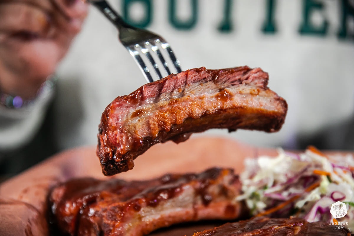 Hot Box Barbecue 美式煙燻烤肉專賣店|不可錯過的極致肉味|高雄最潮的美式煙燻肉店 - 第31張圖 Hot Box Barbecue 美式煙燻烤肉專賣店|不可錯過的極致肉味|高雄最潮的美式煙燻肉店