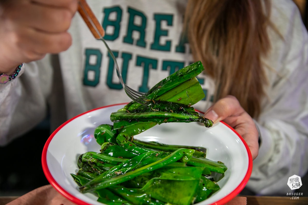 Hot Box Barbecue 美式煙燻烤肉專賣店|不可錯過的極致肉味|高雄最潮的美式煙燻肉店 - 第26張圖 Hot Box Barbecue 美式煙燻烤肉專賣店|不可錯過的極致肉味|高雄最潮的美式煙燻肉店