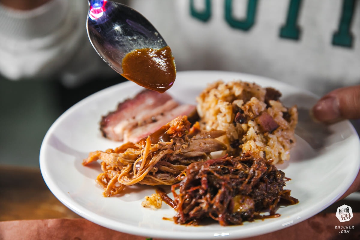 Hot Box Barbecue 美式煙燻烤肉專賣店|不可錯過的極致肉味|高雄最潮的美式煙燻肉店 - 第24張圖 Hot Box Barbecue 美式煙燻烤肉專賣店|不可錯過的極致肉味|高雄最潮的美式煙燻肉店