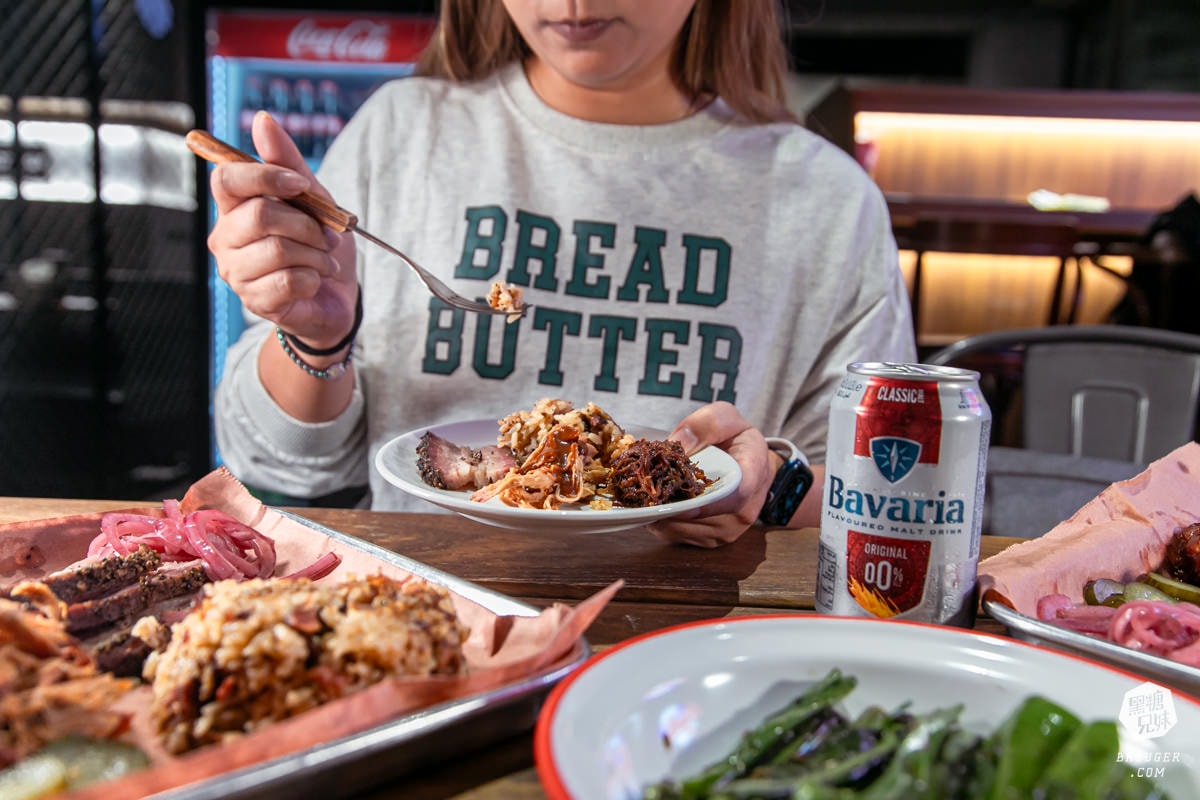 Hot Box Barbecue 美式煙燻烤肉專賣店|不可錯過的極致肉味|高雄最潮的美式煙燻肉店 - 第11張圖 Hot Box Barbecue 美式煙燻烤肉專賣店|不可錯過的極致肉味|高雄最潮的美式煙燻肉店