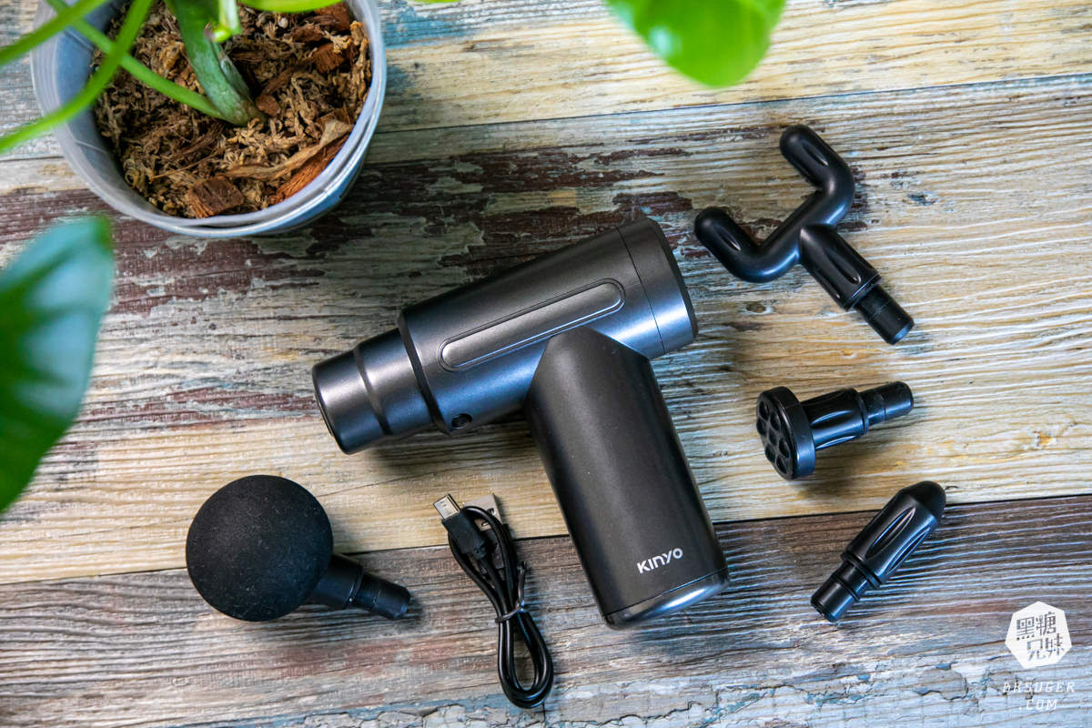 健身肌肉放鬆好夥伴|KINYO隨身舒緩按摩槍|人人必備一隻筋膜槍-平價好上手、低分貝好物|FG-81 - 第7張圖 健身肌肉放鬆好夥伴|KINYO隨身舒緩按摩槍|人人必備一隻筋膜槍-平價好上手、低分貝好物|FG-81