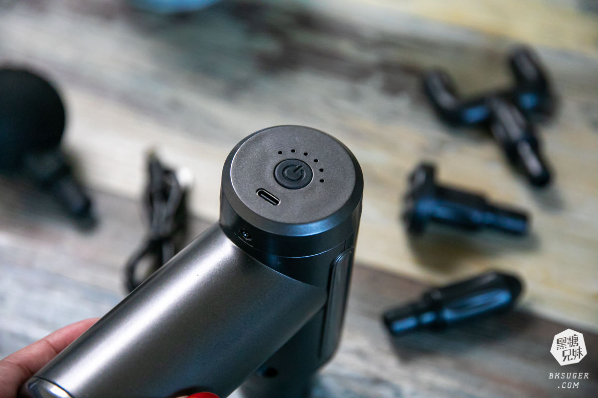 健身肌肉放鬆好夥伴|KINYO隨身舒緩按摩槍|人人必備一隻筋膜槍-平價好上手、低分貝好物|FG-81 - 第9張圖 健身肌肉放鬆好夥伴|KINYO隨身舒緩按摩槍|人人必備一隻筋膜槍-平價好上手、低分貝好物|FG-81