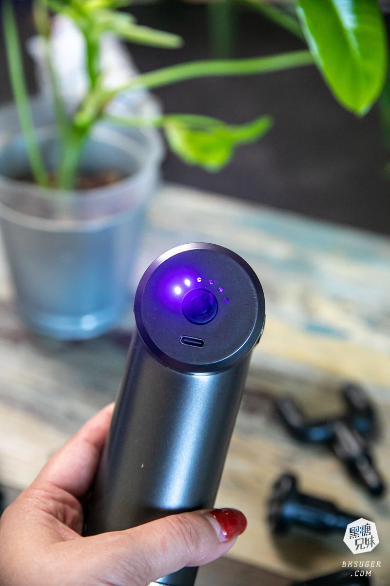 健身肌肉放鬆好夥伴|KINYO隨身舒緩按摩槍|人人必備一隻筋膜槍-平價好上手、低分貝好物|FG-81 - 第10張圖 健身肌肉放鬆好夥伴|KINYO隨身舒緩按摩槍|人人必備一隻筋膜槍-平價好上手、低分貝好物|FG-81