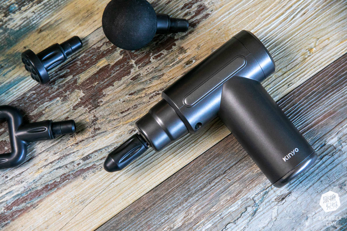 健身肌肉放鬆好夥伴|KINYO隨身舒緩按摩槍|人人必備一隻筋膜槍-平價好上手、低分貝好物|FG-81 - 第15張圖 健身肌肉放鬆好夥伴|KINYO隨身舒緩按摩槍|人人必備一隻筋膜槍-平價好上手、低分貝好物|FG-81