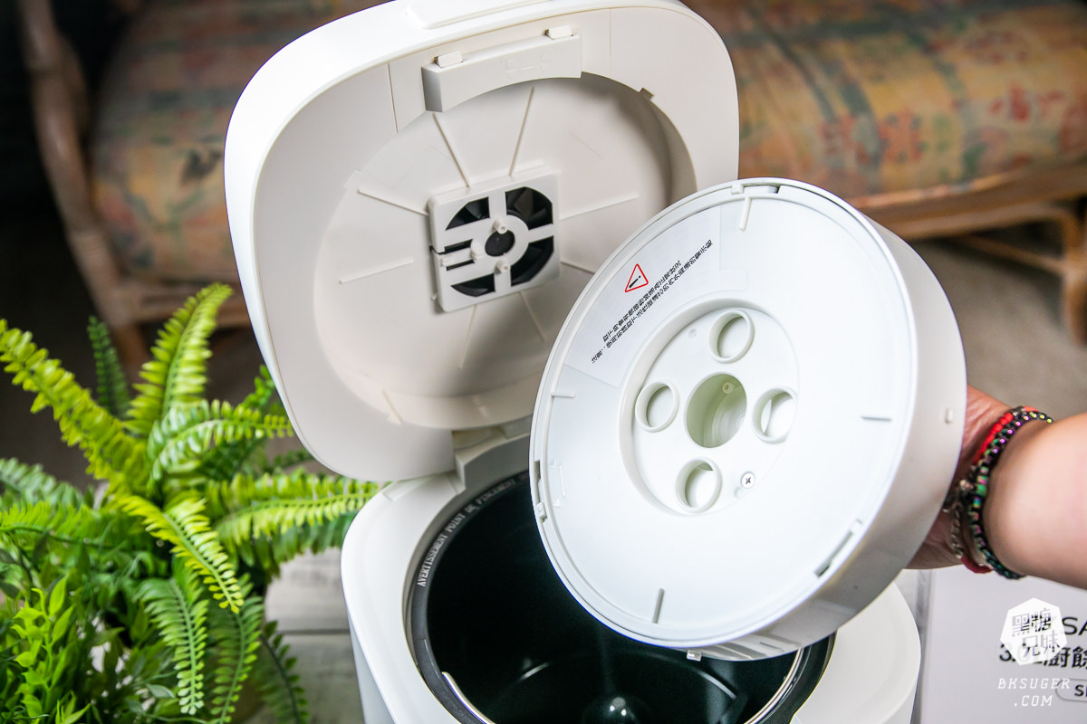 SANSUI山水廚餘機3L|小家庭不常開伙免倒垃圾的便利家電方案|WIFI智能熱烘除臭3L廚餘機(SFP-WH7) - 第4張圖 SANSUI山水廚餘機3L|小家庭不常開伙免倒垃圾的便利家電方案|WIFI智能熱烘除臭3L廚餘機(SFP-WH7)